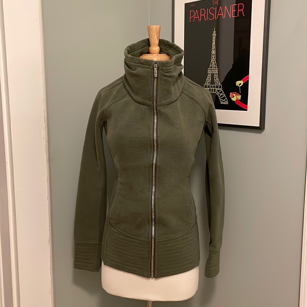 Lulu lemon green jacket.